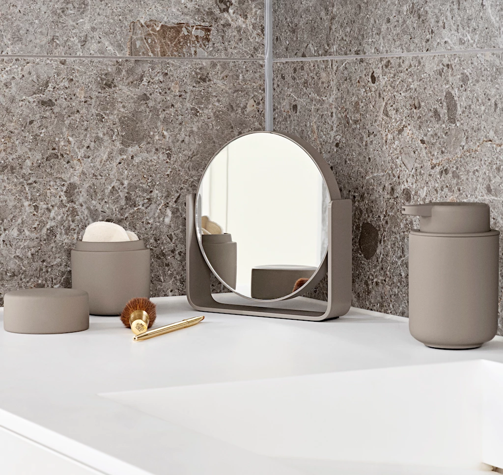 Ume bordspeil 5x forstørrelse, Taupe Ume bordspeil 5x forstørrelse, Taupe